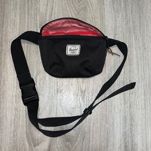 Herschel crossbody bag !